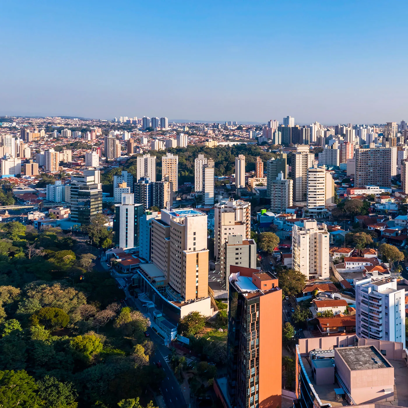 Yard Cambuí Campinas — ruas charmosas do bairro Cambuí, em Campinas