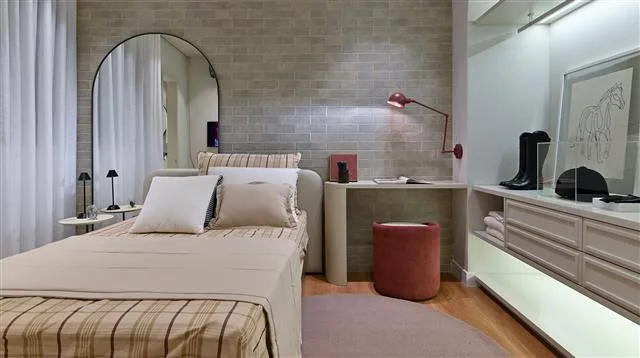 Belgravia Campinas — suíte do apartamento decorado com armários planejados